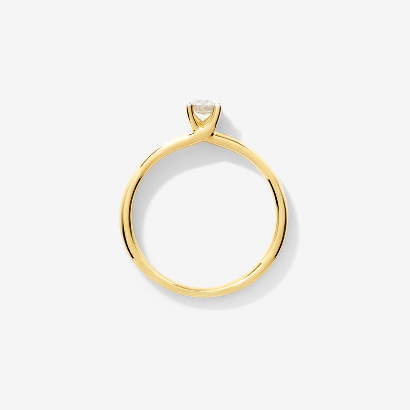 Diamond Solitaire Engagement Ring in 10K Yellow Gold (0.25 ct tw)