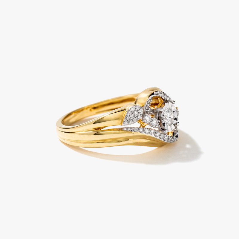 Diamond Cluster Ring in 10K Yellow and White Gold (0.31 ct tw)