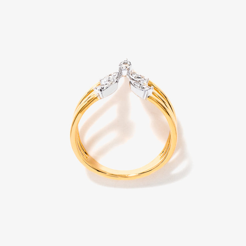 Diamond Cluster Ring in 10K Yellow and White Gold (0.14 ct tw)